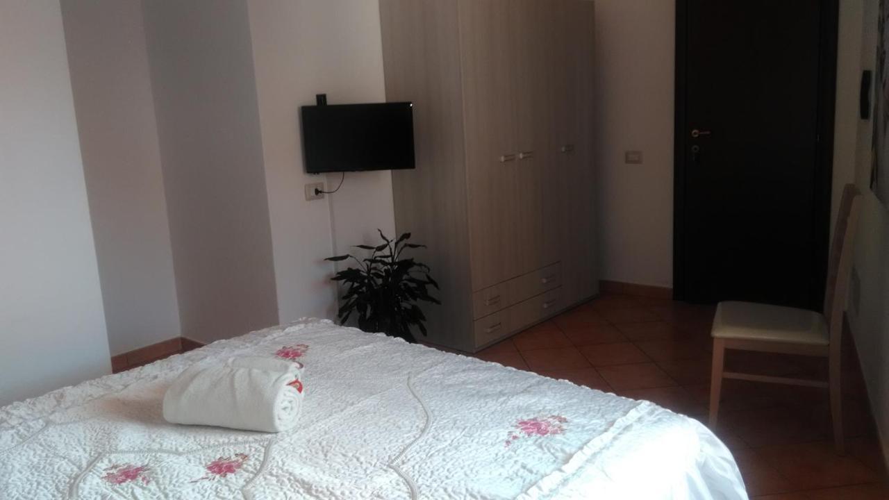 Bed and Breakfast L'Abete Guspini Exterior foto
