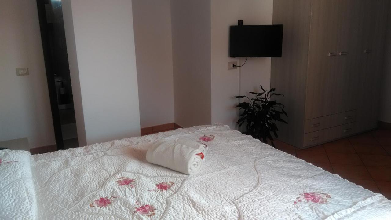 Bed and Breakfast L'Abete Guspini Exterior foto